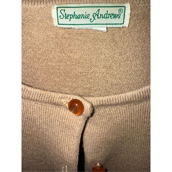 Vintage Stephanie Andrews Wool tan Cardigan - Picture 10 of 13